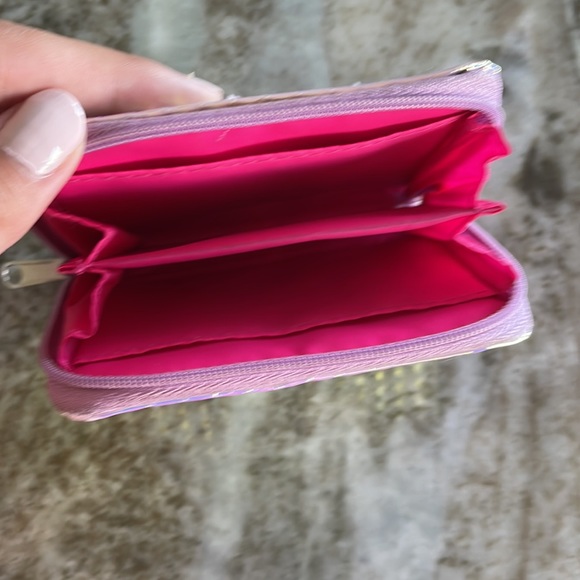 Shiny purple/pink wallet - Picture 4 of 4